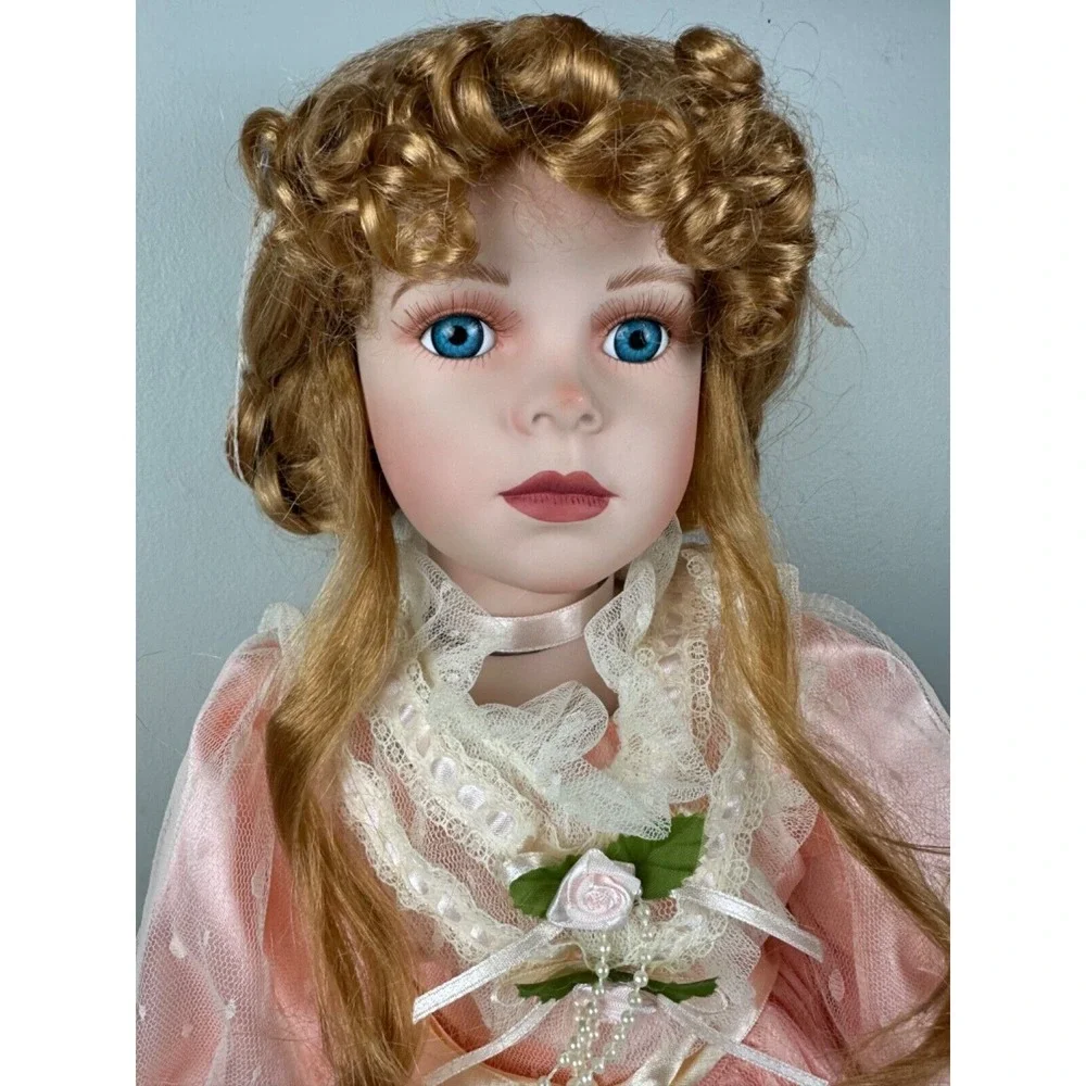 Vintage Morning International Doll Crafter 22